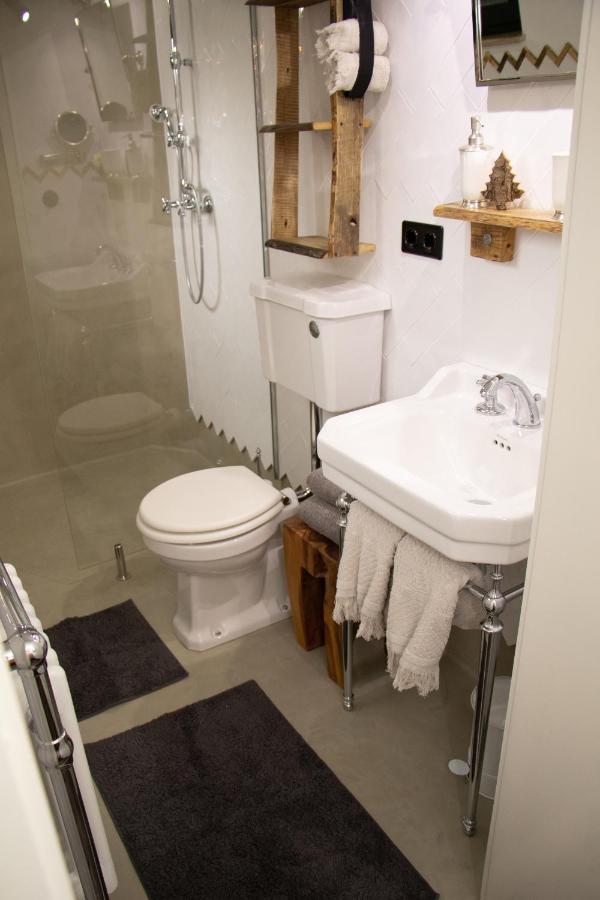 Boutique Apartments Benz I-Iii Bergisch Gladbach Eksteriør bilde