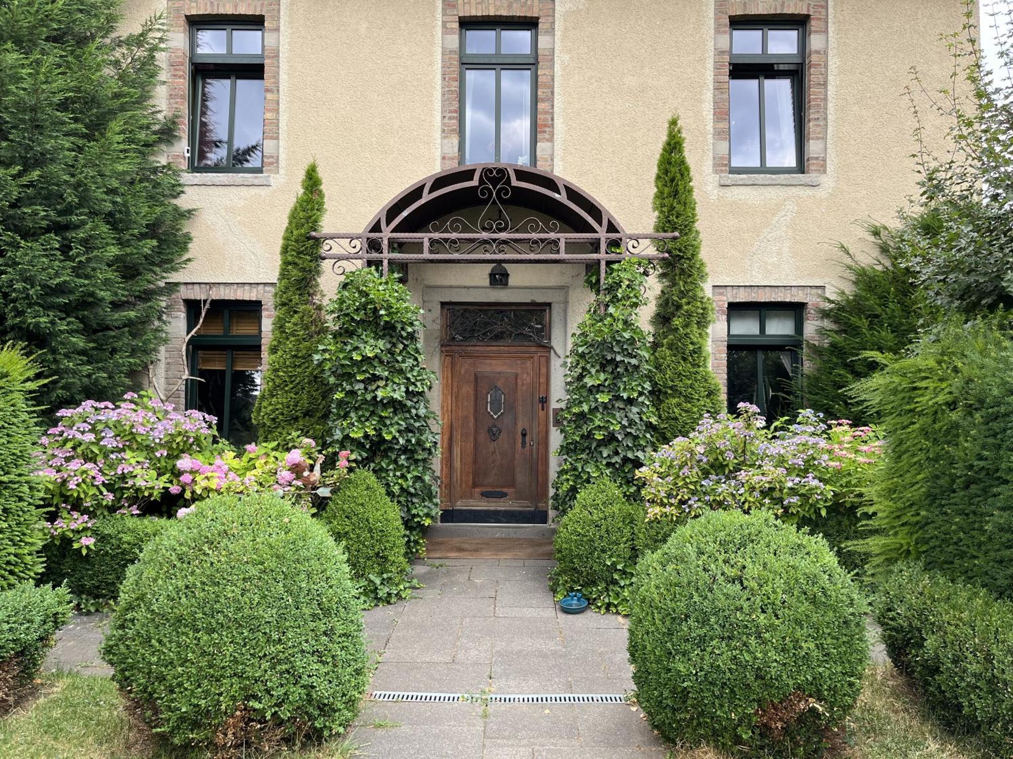Boutique Apartments Benz I-Iii Bergisch Gladbach Eksteriør bilde